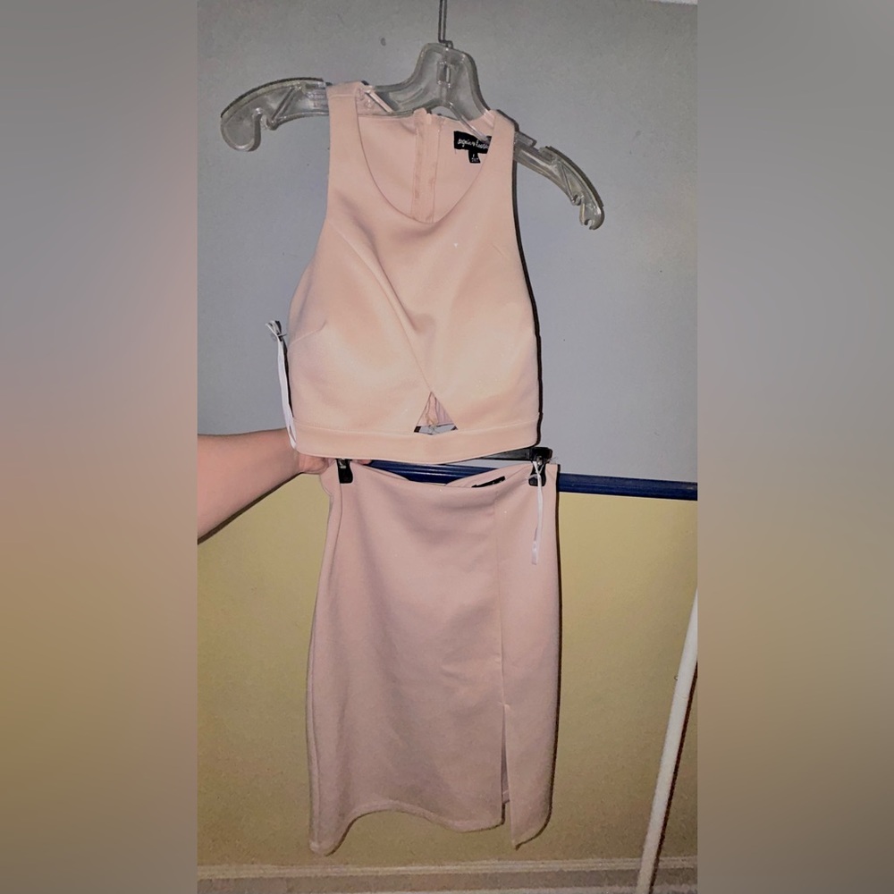 Size 7 Two Piece Formal Skirt Dress Set